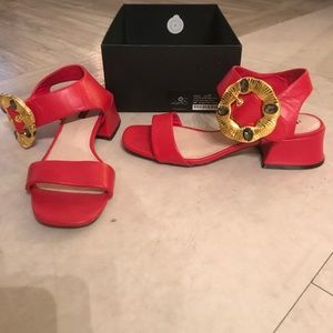 RARE Uterque sandals!!